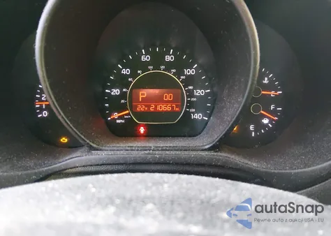 2014 Kia Soul + z USA, uszkodzony, nr VIN KNDJP3A52E7715565